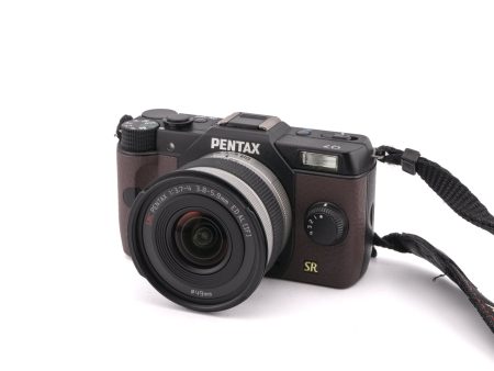 Pentax Q7 + 3.8-5.9mm f3.7-4 SMC ED AL (IF) Discount